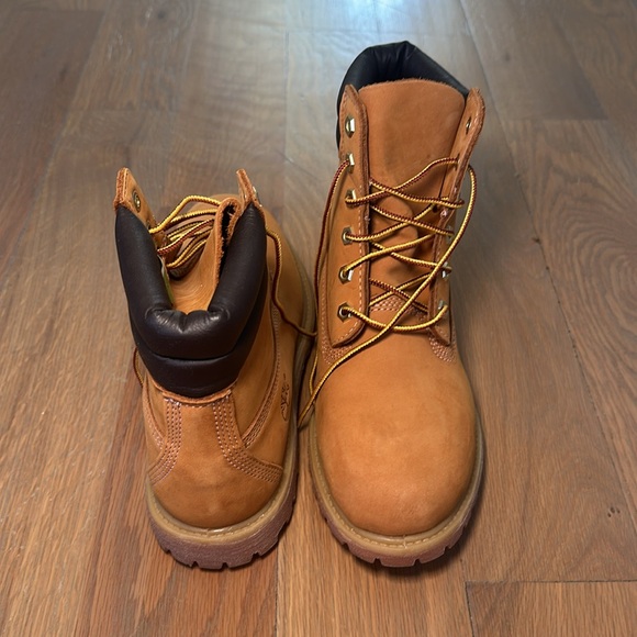 BRAND NEW Timberland Women’s Linden Woods Boot Size 8.5 - Picture 6 of 12